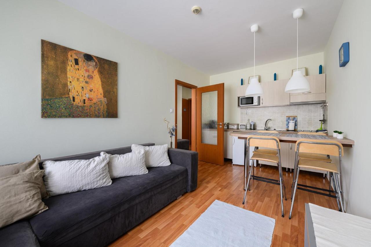 Mirage Wellness Apartman Hajdúszoboszló Buitenkant foto